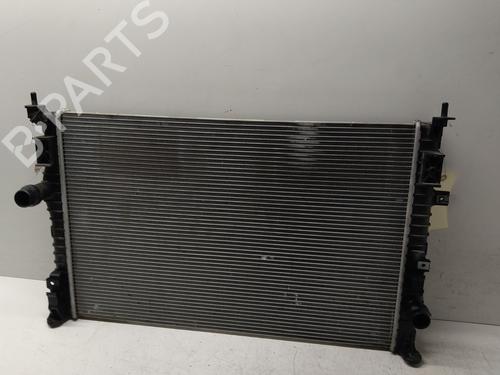 Used Water radiator Water radiator 38077159 38077159