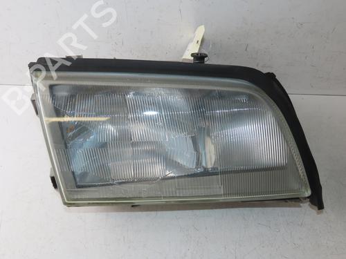 Used Right headlight Right headlight MERCEDES-BENZ C-CLASS (W202) C 180 (202.018) (122 hp) 33135072 33135072