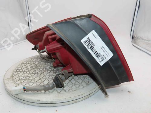 Højre baglygte Højre baglygte HYUNDAI SANTA FÉ II (CM) 2.2 CRDi (155 hp) 37061209 37061209