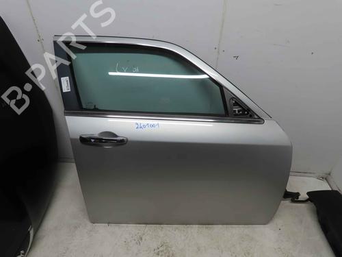 Used Right front door Right front door 37045868 37045868
