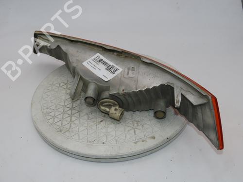 Used Right front indicator RENAULT TRAFIC II Van (FL) 1.9 dCi 80 (FL0B) (82 hp) 26196740