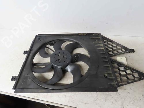 Used Radiator fan Radiator fan 37046366 37046366
