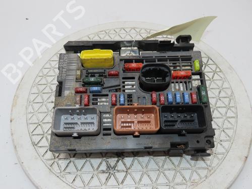 Used Fuse box CITROËN BERLINGO Box Body/MPV (B9) 1.6 HDi 90 (90 hp) 29152403