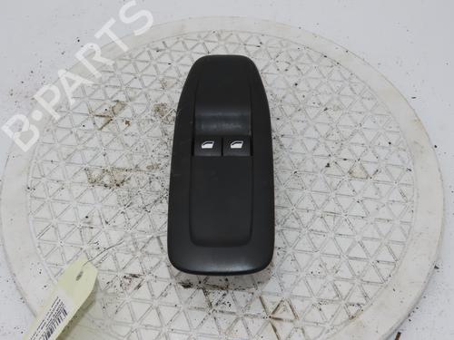 Used Left front window switch PEUGEOT 208 I (CA_, CC_) 1.4 HDi (68 hp) 19798765