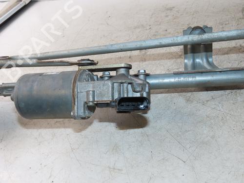 Used Front wiper motor Front wiper motor OPEL ZAFIRA / ZAFIRA FAMILY B (A05) 1.9 CDTI (M75) (120 hp) 35970265 35970265