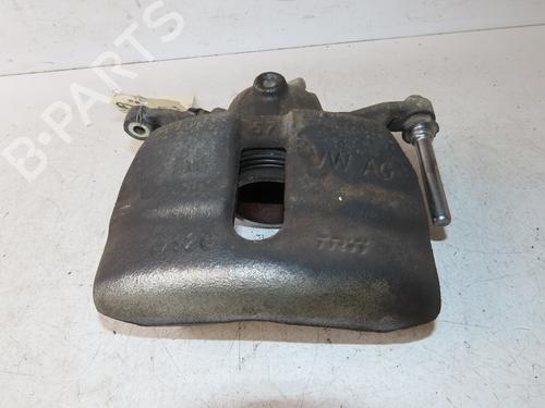 Used Right front brake caliper Right front brake caliper VW GOLF VII (5G1, BQ1, BE1, BE2) 1.4 TSI (122 hp) 33133957 33133957