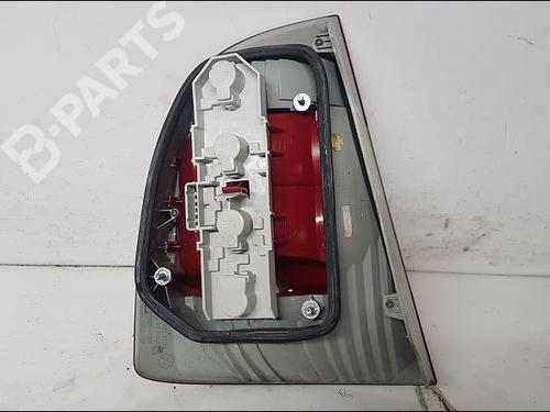 Right taillight SKODA SUPERB I (3U4) 2.5 TDI | BP10953478C35 