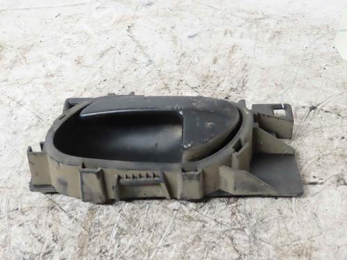 Used Front left exterior door handle Front left exterior door handle 37045376 37045376