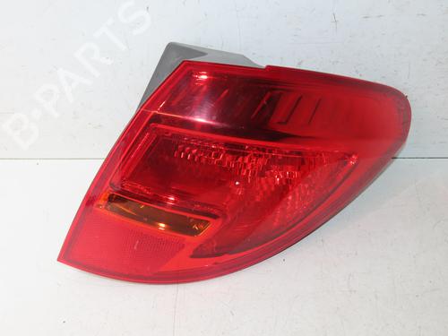 right-taillight-opel-meriva-b-mpv-s10-2010-2011-2012-2013-2014-2015-2016-2017-33135408 main image