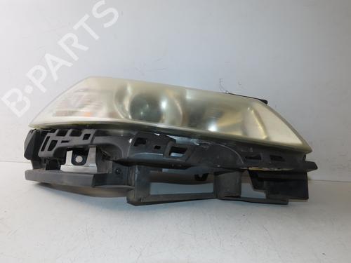 Used Right headlight Right headlight RENAULT MEGANE II (BM0/1_, CM0/1_) 1.5 dCi (BM1F, CM1F) (86 hp) 33135080 33135080