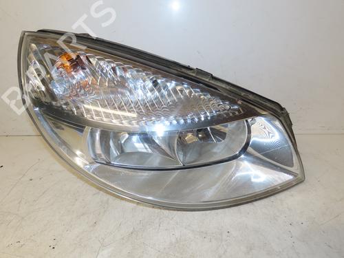 Used Right headlight Right headlight RENAULT SCÉNIC II (JM0/1_) 1.6 16V (JM1R) (112 hp) 26196828 26196828