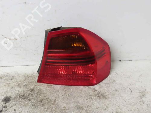 right-taillight-bmw-3-e90-2004-2005-2006-2007-2008-2009-2010-2011-2012-37042490 main image