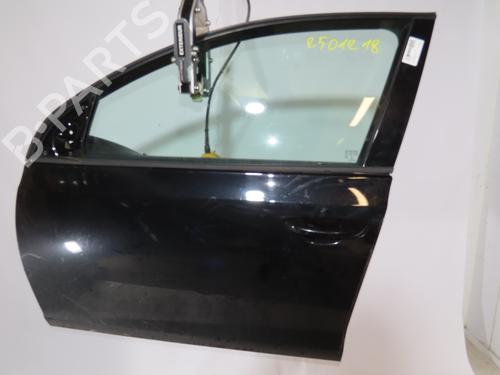 Used Left front door VW GOLF VI (5K1) 1.6 TDI (105 hp) 23125180
