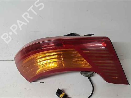 Used Right taillight Right taillight 37043757 37043757