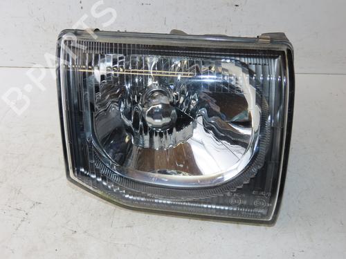 Used Right headlight MITSUBISHI PAJERO III (V7_W, V6_W) 2.5 TDi (V64W, V74W) (115 hp) 29345522