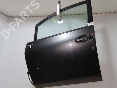 Used Left front door Left front door 37054082 37054082