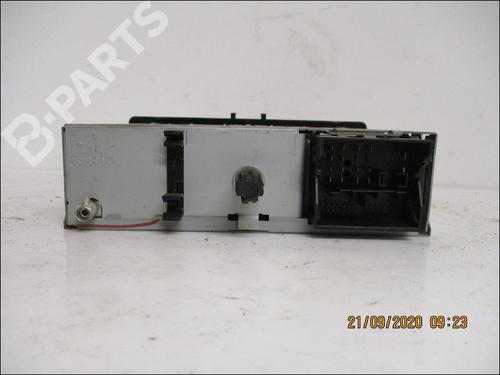 Radio RENAULT MEGANE III Hatchback (BZ0/1_, B3_) 1.9 dCi (BZ0N, BZ0J) | BP10945987E6