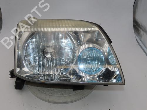 Used Right headlight NISSAN X-TRAIL I (T30) 2.2 dCi 4x4 (136 hp) 26196822