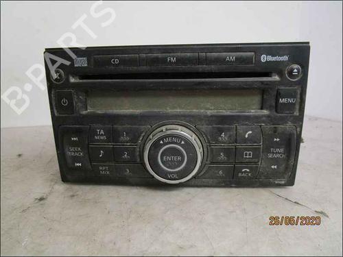 Used Radio Radio 37040307 37040307