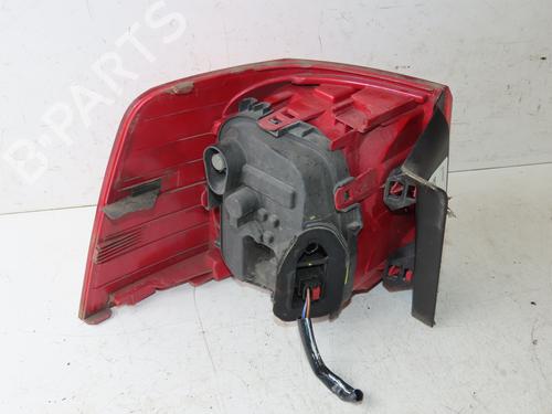 Used Right taillight VW SHARAN (7N1, 7N2) 1.4 TSI (150 hp) 29345533