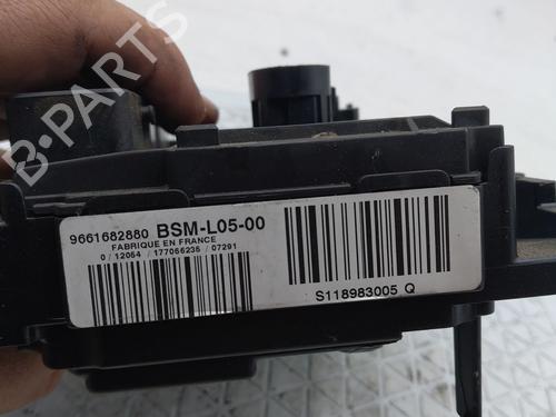 Fuse box PEUGEOT 807 (EB_) 2.0 HDI | BP39039579E1 - Image 3