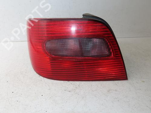 Used Left taillight Left taillight CITROËN XSARA (N1) 1.6 16V (109 hp) 33297637 33297637