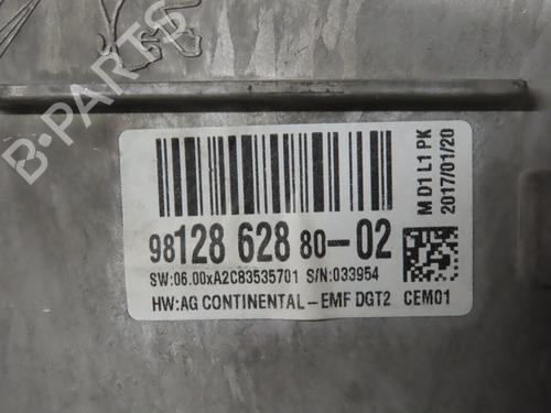 display-monitor-peugeot-2008-i-cu_-12-thp-110-puretech-110-9812862880-2013-16361682 main image