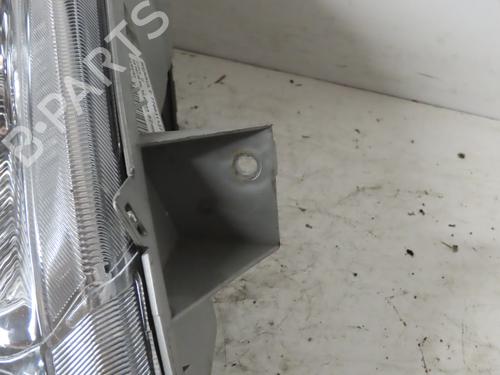 Right headlight RENAULT TRAFIC II Van (FL) 1.9 dCi 80 (FL0B) | BP16487245C29 