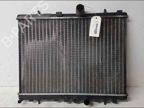 Used Water radiator Water radiator 37044209 37044209