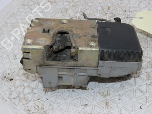 Used Front left lock PEUGEOT 306 Hatchback (7A, 7C, N3, N5) 1.4 (75 hp) 22692950