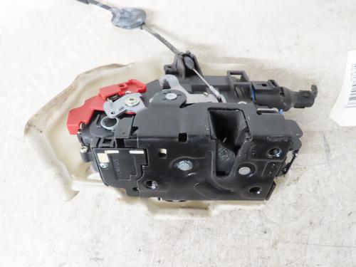 Front left lock VW GOLF PLUS V (5M1, 521) 1.6 TDI | BP17994908C98 