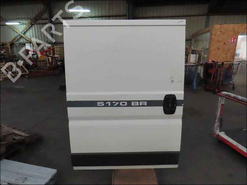 Used Right slide door Right slide door 37044980 37044980