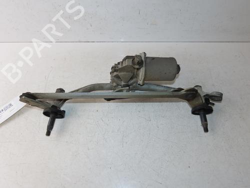 Used Front wiper motor HYUNDAI ix20 (JC) 1.6 CRDI (116 hp) 33135766