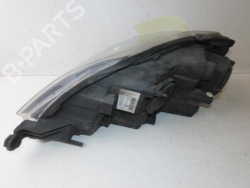 Right headlight VW GOLF PLUS V (5M1, 521) 2.0 TDI | BP30767755C29