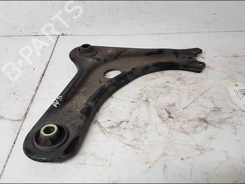 Højre fortil bærearm Højre fortil bærearm CITROËN C3 II (SC_) 1.4 (73 hp) 37042396 37042396