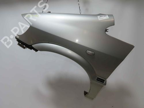 Used Left front fenders Left front fenders 37060243 37060243