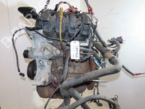 Motor Motor DACIA SANDERO 1.2 16V (75 hp) 37052335 37052335
