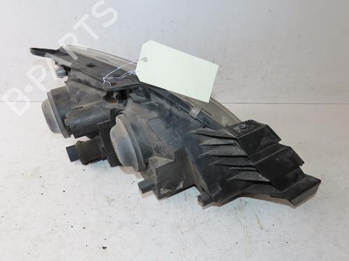 Phare gauche TOYOTA AVENSIS Liftback (_T22_) 2.0 D-4D (CDT220_, CDT220R) (110 hp) 33135225