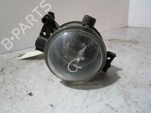 Used Left front fog light Left front fog light 37039519 37039519