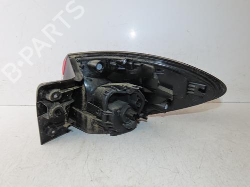 Used Left taillight Left taillight RENAULT CAPTUR I (J5_, H5_) 1.5 dCi 90 (J5N4, J5M5, J5MW, J5M6, J5AL, J5AJ) (90 hp) 33947006 33947006