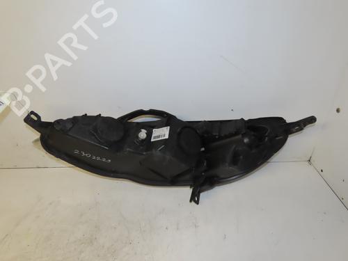 Used Right headlight PEUGEOT 407 SW (6E_, 6D_) 1.6 HDi 110 (109 hp) 19725749