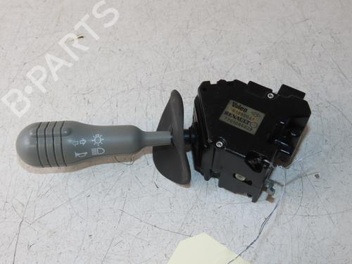 Used Steering column stalk Steering column stalk RENAULT TWINGO I (C06_) 1.2 (C066, C068) (58 hp) 33221857 33221857