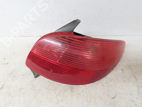 Used Right taillight PEUGEOT 206 Hatchback (2A/C) 1.4 HDi eco 70 (68 hp) 16979653
