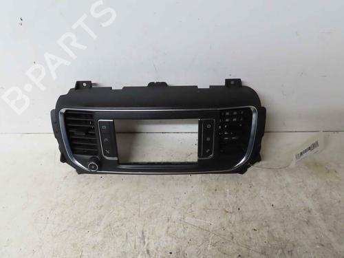 Console centrale Console centrale PEUGEOT EXPERT Van (V_) 2.0 BlueHDi 120 (122 hp) 37046410 37046410