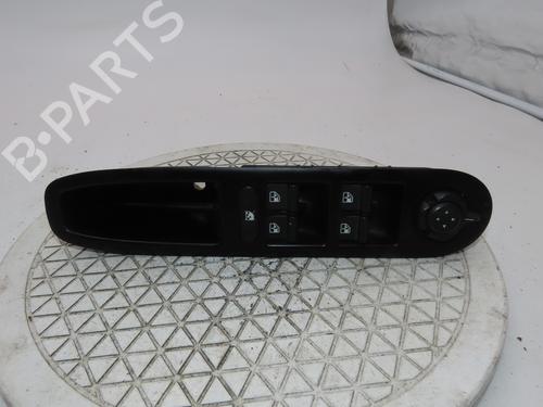 Used Left front window switch Left front window switch ALFA ROMEO 159 (939_) 1.9 JTDM 16V (939AXC1B, 939AXC12) (150 hp) 33134835 33134835