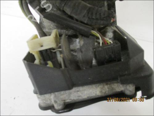 Used Steering pump PEUGEOT 308 CC (4B_) 2.0 HDi (4BRHRH, 4BRHRJ) (136 hp) 10943532