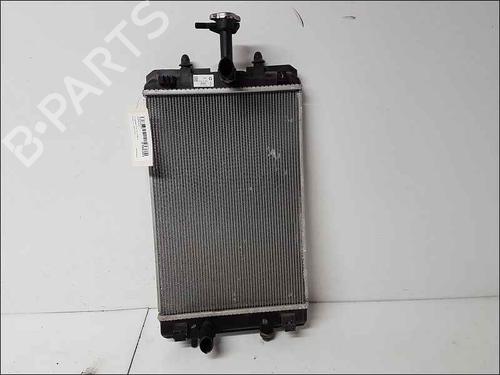 Used Water radiator Water radiator 37041257 37041257