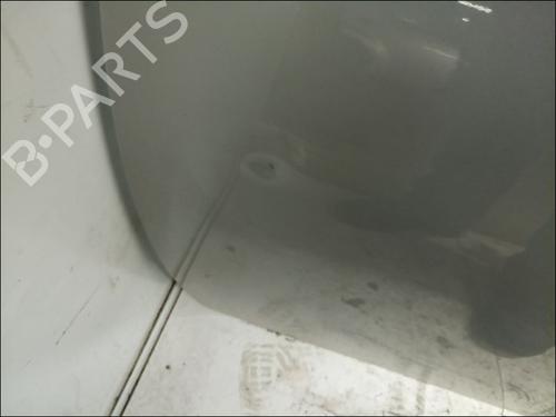 Used Left front door Left front door 12203517 12203517