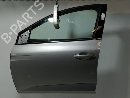 Porta frente esquerda Porta frente esquerda RENAULT MEGANE IV Hatchback (B9A/M/N_) 1.5 dCi 90 (B9A1) (90 hp) 39755302 39755302