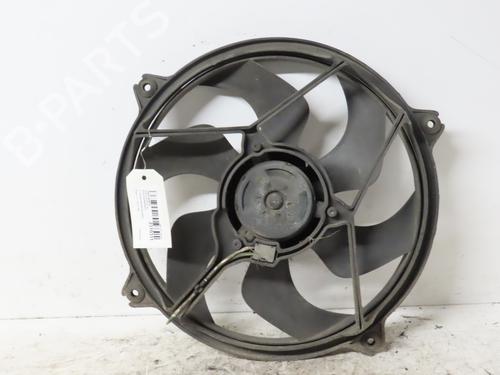 Used Radiator fan CITROËN XSARA PICASSO (N68) 2.0 HDi (90 hp) 16637652